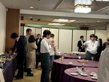 茶話会.jpg