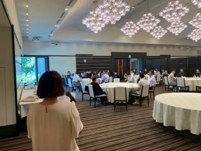 リサイズ京都府支部茶話会.jpg