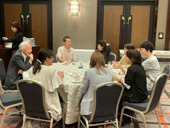 HP用_茶話会2.jpg